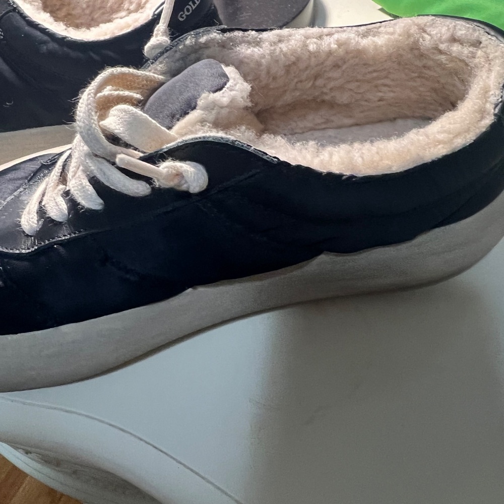 Golden Goose Women Sneakers - Picture 6 of 9